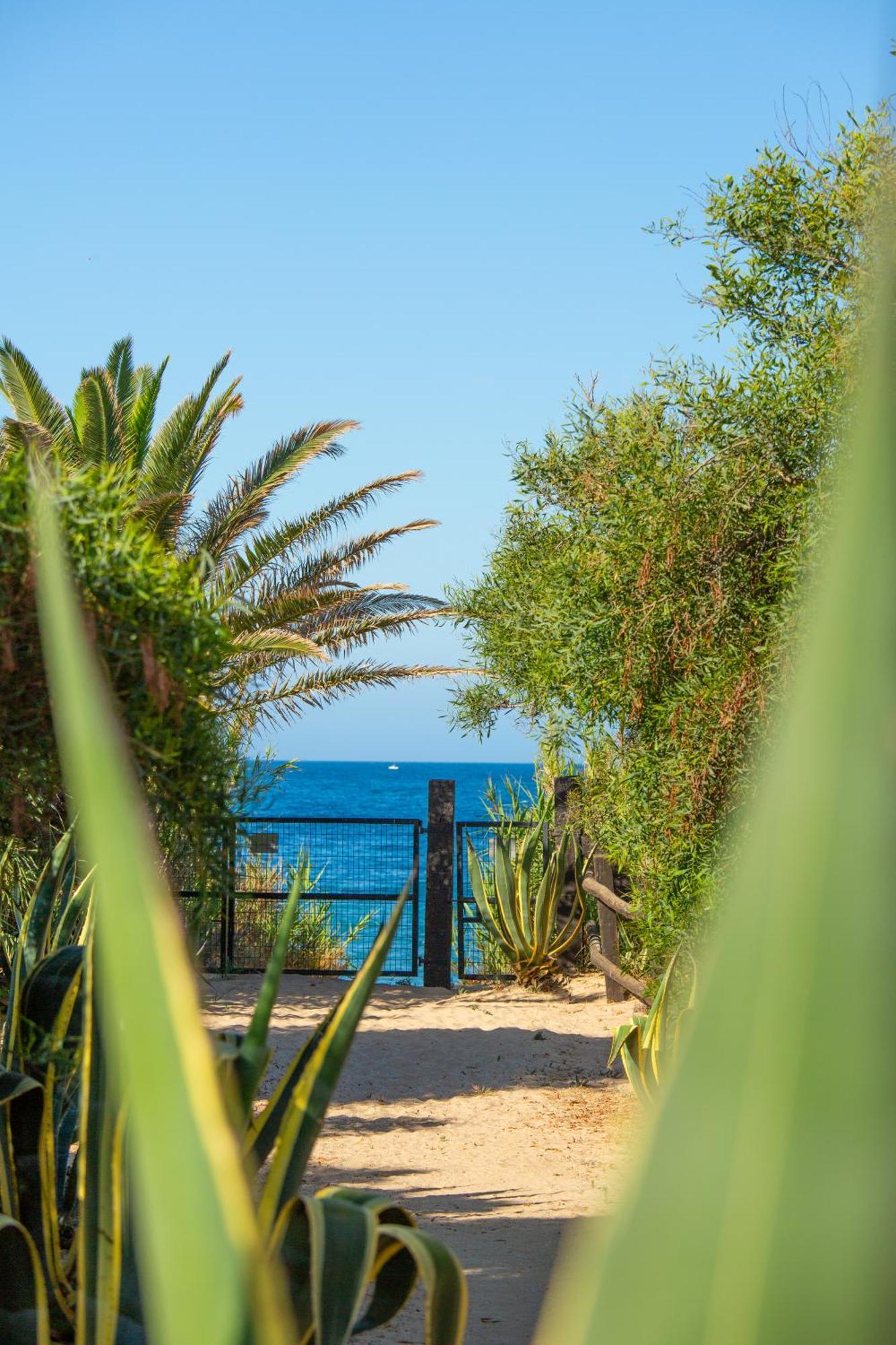 Casara Tres - 2 Dormitorios - Jardin Y Acceso Privado A La Playa Захора Екстериор снимка